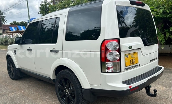 Buy Used Land Rover Discovery White Car in Dar es Salaam in Dar es Salaam Buy Used Land Rover Discovery White Car in Dar es Salaam in Dar es Salaam