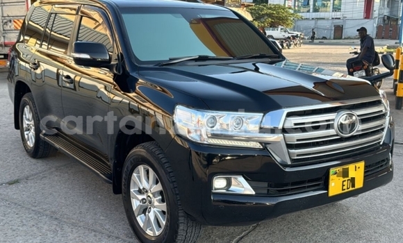 Buy Used Toyota Land Cruiser Black Car in Dar es Salaam in Dar es Salaam Buy Used Toyota Land Cruiser Black Car in Dar es Salaam in Dar es Salaam