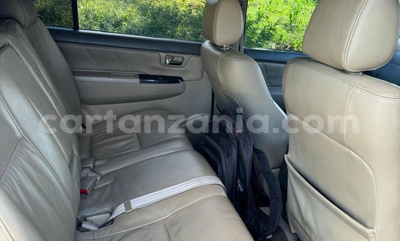 Buy Used Toyota Fortuner White Car in Babati Urban in Manyara Buy Used Toyota Fortuner White Car in Babati Urban in Manyara