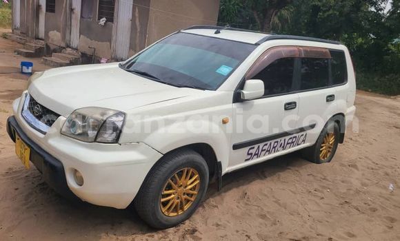 Buy Used Nissan X–Trail White Car in Bagamoyo in Pwani Buy Used Nissan X–Trail White Car in Bagamoyo in Pwani