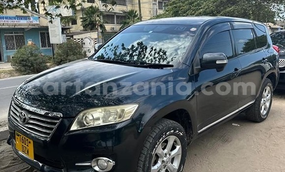 Nunua Ilio tumika Toyota Vanguard Nyeusi Gari ndani ya Babati Mjini nchini Manyara Nunua Ilio tumika Toyota Vanguard Nyeusi Gari ndani ya Babati Mjini nchini Manyara