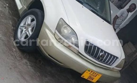 Buy Used Toyota Harrier White Car in Bahi in Dodoma Buy Used Toyota Harrier White Car in Bahi in Dodoma