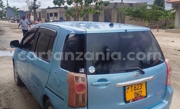 Nunua Ilio tumika Toyota Raum Bluu Gari ndani ya Bagamoyo nchini Pwani Nunua Ilio tumika Toyota Raum Bluu Gari ndani ya Bagamoyo nchini Pwani