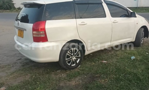 Nunua Ilio tumika Toyota Wish Nyeupe Gari ndani ya Bagamoyo nchini Pwani Nunua Ilio tumika Toyota Wish Nyeupe Gari ndani ya Bagamoyo nchini Pwani