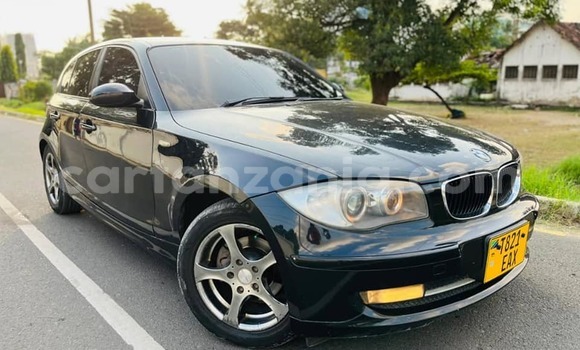 Nunua Ilio tumika BMW 1-Series Nyeusi Gari ndani ya Vijijini vya Babati nchini Manyara Nunua Ilio tumika BMW 1-Series Nyeusi Gari ndani ya Vijijini vya Babati nchini Manyara