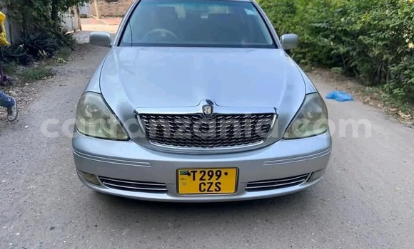 Buy Used Toyota Brevis White Car in Babati Rural in Manyara