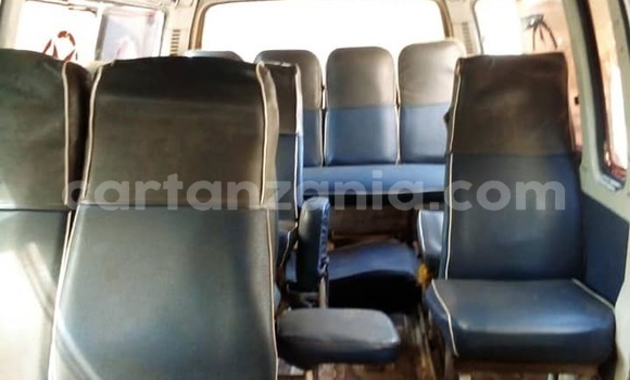 Nunua Ilio tumika Toyota Hiace Nyingine Gari ndani ya Bagamoyo nchini Pwani Nunua Ilio tumika Toyota Hiace Nyingine Gari ndani ya Bagamoyo nchini Pwani