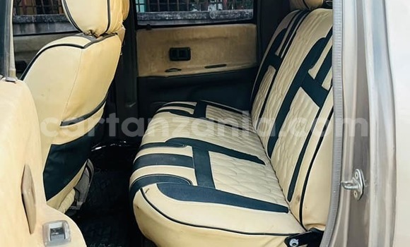 Nunua Ilio tumika Toyota Hilux Nyingine Gari ndani ya Bagamoyo nchini Pwani Nunua Ilio tumika Toyota Hilux Nyingine Gari ndani ya Bagamoyo nchini Pwani