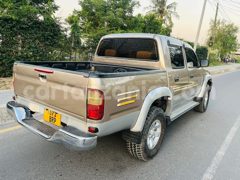 Big with watermark toyota hilux pwani bagamoyo 23085