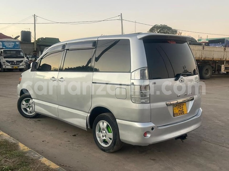 Big with watermark toyota noah manyara babati rural 23099