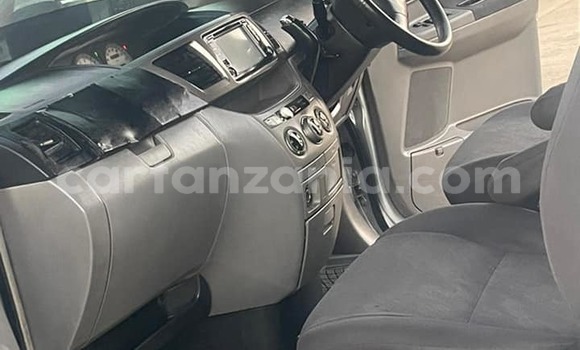 Buy Used Toyota Noah Other Car in Babati Rural in Manyara Buy Used Toyota Noah Other Car in Babati Rural in Manyara