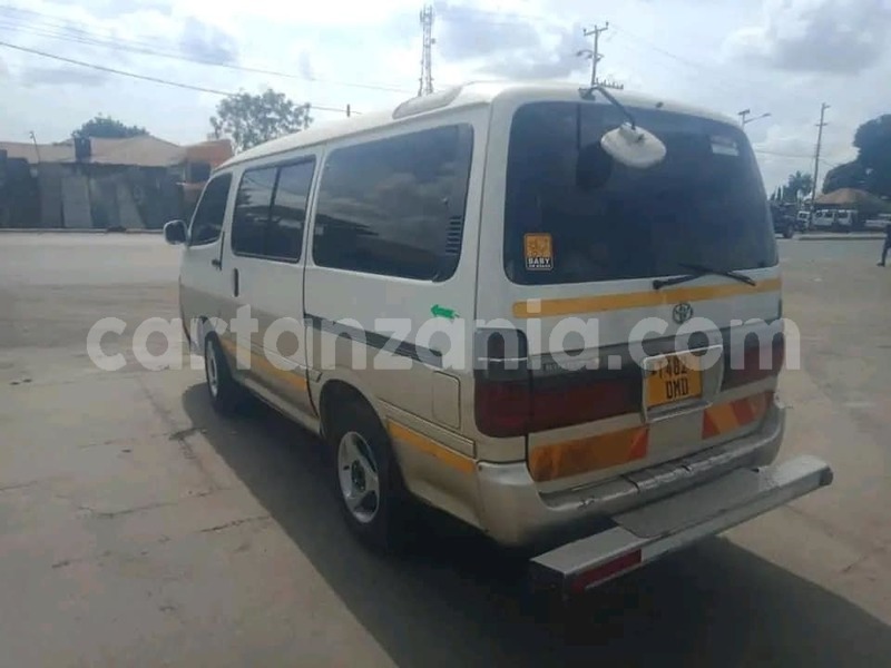 Big with watermark toyota hiace manyara babati urban 23101