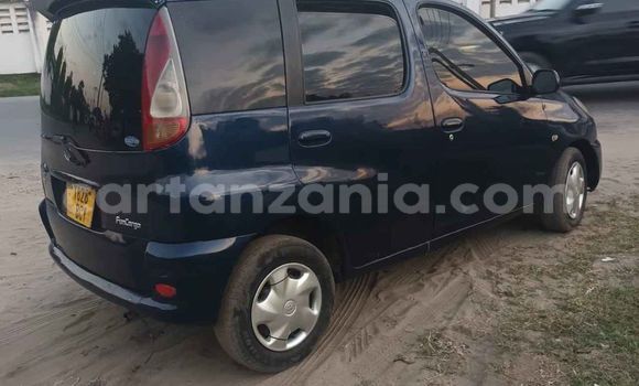 Buy Used Toyota FunCargo Black Car in Babati Urban in Manyara Buy Used Toyota FunCargo Black Car in Babati Urban in Manyara