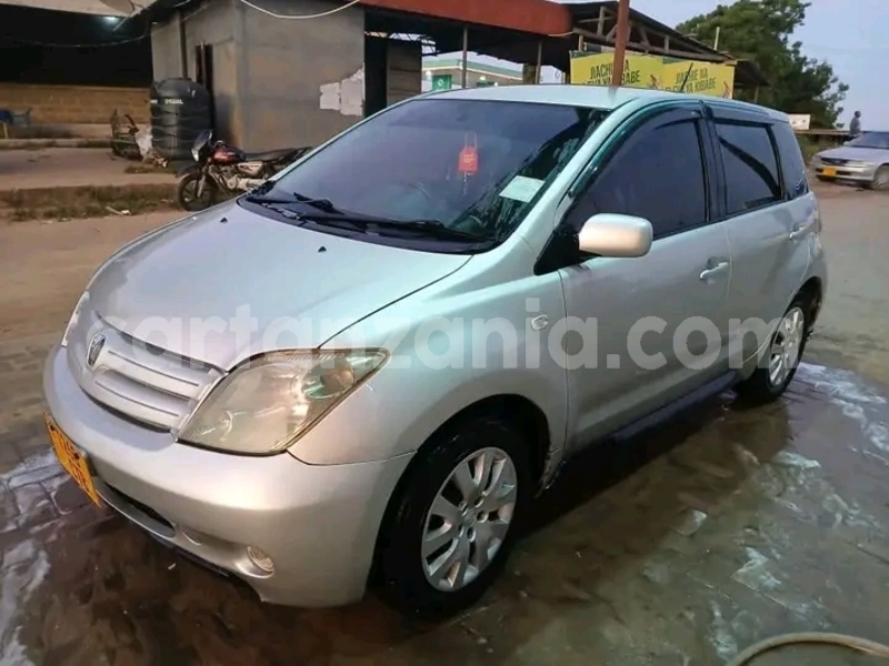 Big with watermark toyota ist kigoma buhigwe 23120