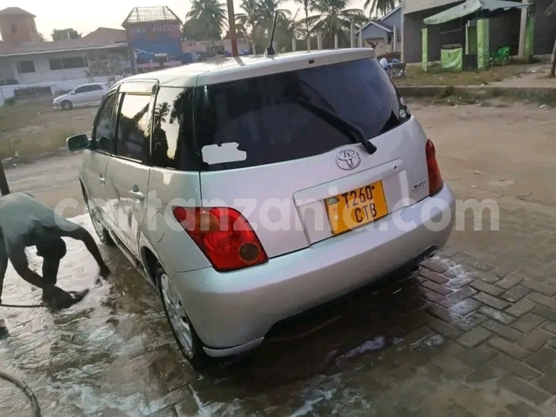 Big with watermark toyota ist kigoma buhigwe 23120