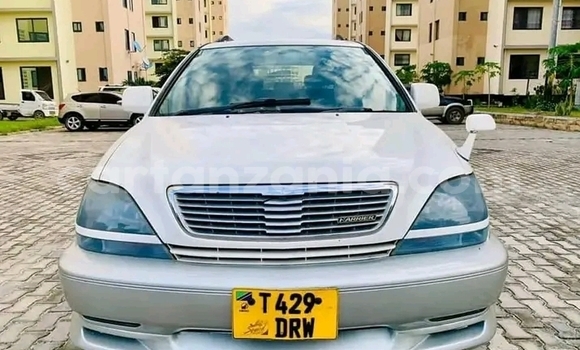 Nunua Ilio tumika Toyota Harrier Nyeupe Gari ndani ya Buhigwe nchini Kigoma Nunua Ilio tumika Toyota Harrier Nyeupe Gari ndani ya Buhigwe nchini Kigoma