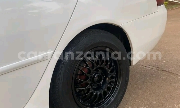 Nunua Ilio tumika Toyota Mark II Nyeupe Gari ndani ya Bwanga nchini Kagera Nunua Ilio tumika Toyota Mark II Nyeupe Gari ndani ya Bwanga nchini Kagera