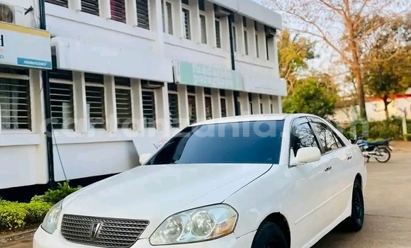 Nunua Ilio tumika Toyota Mark II Nyeupe Gari ndani ya Bwanga nchini Kagera Nunua Ilio tumika Toyota Mark II Nyeupe Gari ndani ya Bwanga nchini Kagera