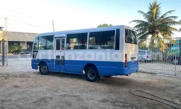 Nunua Ilio tumika Nissan Clipper Nyingine Gari ndani ya Gairo nchini Morogoro Nunua Ilio tumika Nissan Clipper Nyingine Gari ndani ya Gairo nchini Morogoro