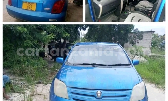 Nunua Ilio tumika Toyota IST Bluu Gari ndani ya Chemba nchini Dodoma Nunua Ilio tumika Toyota IST Bluu Gari ndani ya Chemba nchini Dodoma
