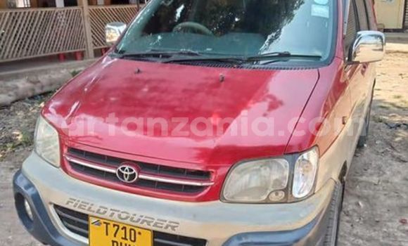 Nunua Ilio tumika Toyota Noah Nyekundu Gari ndani ya Bukene nchini Tabora