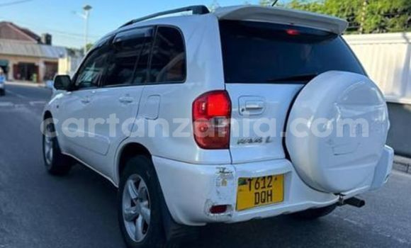 Nunua Ilio tumika Toyota RAV4 Nyingine Gari ndani ya Dar es Salaam nchini Dar es Salaam Nunua Ilio tumika Toyota RAV4 Nyingine Gari ndani ya Dar es Salaam nchini Dar es Salaam