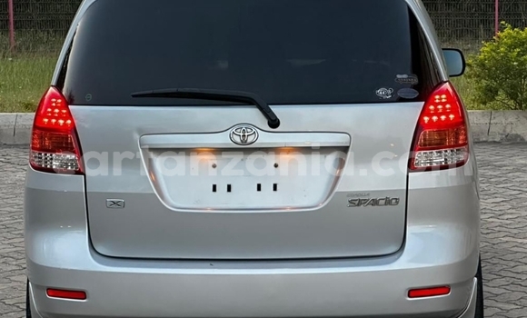 Buy Used Toyota Corolla Spacio Silver Car in Dar es Salaam in Dar es Salaam Buy Used Toyota Corolla Spacio Silver Car in Dar es Salaam in Dar es Salaam