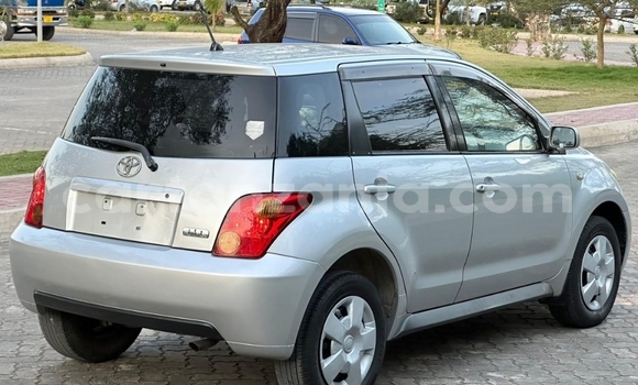 Buy Used Toyota IST Silver Car in Dar es Salaam in Dar es Salaam Buy Used Toyota IST Silver Car in Dar es Salaam in Dar es Salaam