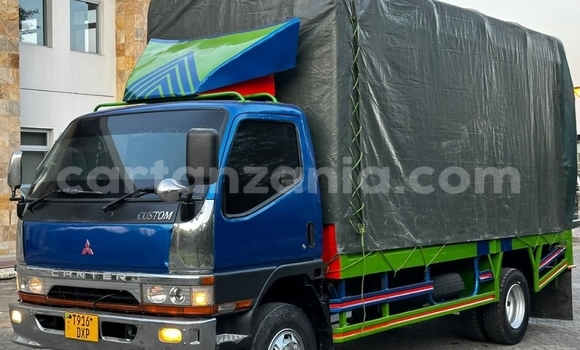 Buy Used Mitsubishi Fuso Fighter Blue Truck in Dar es Salaam in Dar es Salaam