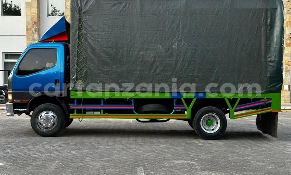 Buy Used Mitsubishi Fuso Fighter Blue Truck in Dar es Salaam in Dar es Salaam Buy Used Mitsubishi Fuso Fighter Blue Truck in Dar es Salaam in Dar es Salaam