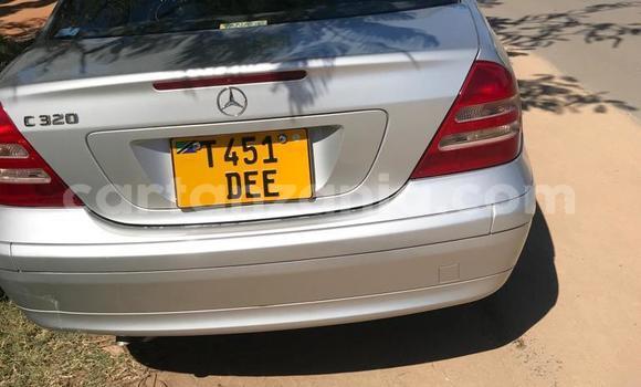 Buy Used Mercedes Viano Silver Car in Dar es Salaam in Dar es Salaam Buy Used Mercedes Viano Silver Car in Dar es Salaam in Dar es Salaam