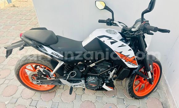 Buy Used KTM Duke Beige Bike in Arusha in Arusha