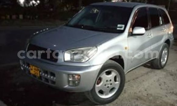 Nunua Ilio tumika Toyota RAV4 Fedha Gari ndani ya Dar es Salaam nchini Dar es Salaam Nunua Ilio tumika Toyota RAV4 Fedha Gari ndani ya Dar es Salaam nchini Dar es Salaam