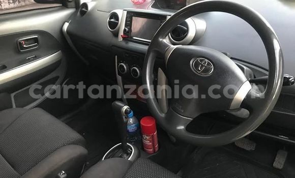 Nunua Ilio tumika Toyota IST Nyeupe Gari ndani ya Dar es Salaam nchini Dar es Salaam Nunua Ilio tumika Toyota IST Nyeupe Gari ndani ya Dar es Salaam nchini Dar es Salaam