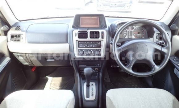 Nunua Imported Mitsubishi Pajero iO Nyeupe Gari ndani ya Dar es Salaam nchini Dar es Salaam Nunua Imported Mitsubishi Pajero iO Nyeupe Gari ndani ya Dar es Salaam nchini Dar es Salaam