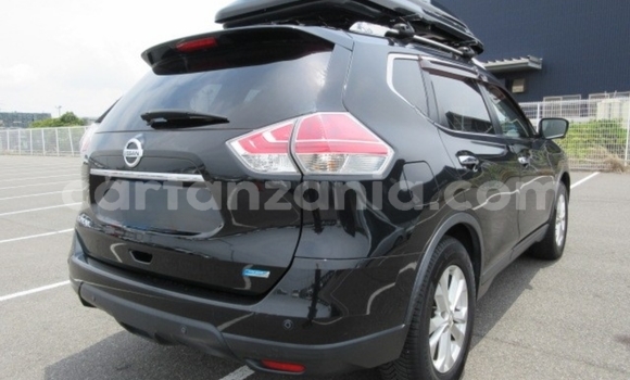Nunua Imported Nissan X–Trail Nyeusi Gari ndani ya Dar es Salaam nchini Dar es Salaam Nunua Imported Nissan X–Trail Nyeusi Gari ndani ya Dar es Salaam nchini Dar es Salaam