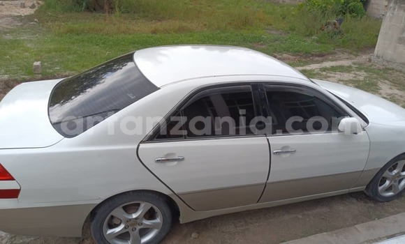 Buy Used Toyota Mark II White Car in Dar es Salaam in Dar es Salaam Buy Used Toyota Mark II White Car in Dar es Salaam in Dar es Salaam