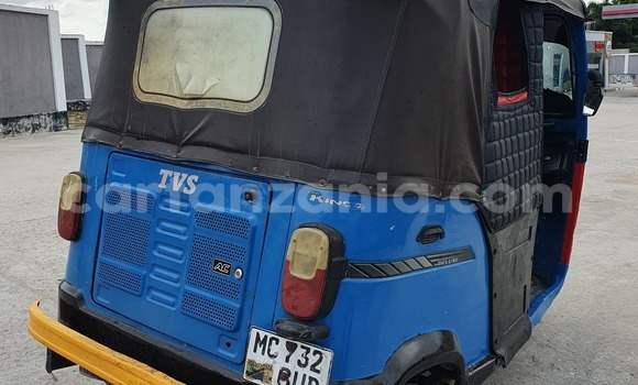 Buy Used Bajaj AVENGER Blue Bike in Dar es Salaam in Dar es Salaam Buy Used Bajaj AVENGER Blue Bike in Dar es Salaam in Dar es Salaam