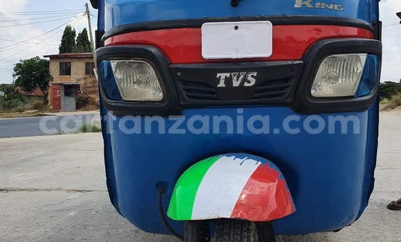 Buy Used Bajaj AVENGER Blue Bike in Dar es Salaam in Dar es Salaam Buy Used Bajaj AVENGER Blue Bike in Dar es Salaam in Dar es Salaam