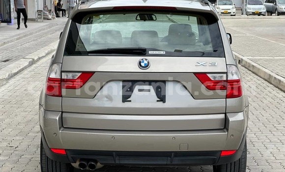 Nunua Ilio tumika BMW X3 Beige Gari ndani ya Dar es Salaam nchini Dar es Salaam Nunua Ilio tumika BMW X3 Beige Gari ndani ya Dar es Salaam nchini Dar es Salaam