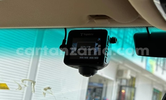 Nunua Ilio tumika BMW X3 Beige Gari ndani ya Dar es Salaam nchini Dar es Salaam Nunua Ilio tumika BMW X3 Beige Gari ndani ya Dar es Salaam nchini Dar es Salaam