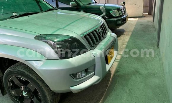 Nunua Ilio tumika Toyota Land Cruiser Prado Fedha Gari ndani ya Dar es Salaam nchini Dar es Salaam Nunua Ilio tumika Toyota Land Cruiser Prado Fedha Gari ndani ya Dar es Salaam nchini Dar es Salaam