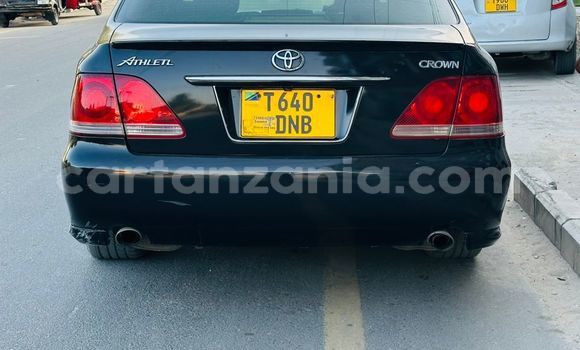 Nunua Ilio tumika Toyota Crown Nyeusi Gari ndani ya Dar es Salaam nchini Dar es Salaam Nunua Ilio tumika Toyota Crown Nyeusi Gari ndani ya Dar es Salaam nchini Dar es Salaam