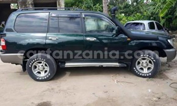 Nunua Ilio tumika Toyota Land Cruiser Kijani Gari ndani ya Dar es Salaam nchini Dar es Salaam Nunua Ilio tumika Toyota Land Cruiser Kijani Gari ndani ya Dar es Salaam nchini Dar es Salaam