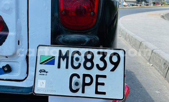 Buy Used Bajaj AVENGER Red Bike in Dar es Salaam in Dar es Salaam Buy Used Bajaj AVENGER Red Bike in Dar es Salaam in Dar es Salaam