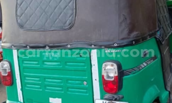 Buy Used Bajaj AVENGER Green Bike in Dar es Salaam in Dar es Salaam Buy Used Bajaj AVENGER Green Bike in Dar es Salaam in Dar es Salaam