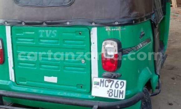 Buy Used Bajaj AVENGER Green Bike in Dar es Salaam in Dar es Salaam Buy Used Bajaj AVENGER Green Bike in Dar es Salaam in Dar es Salaam