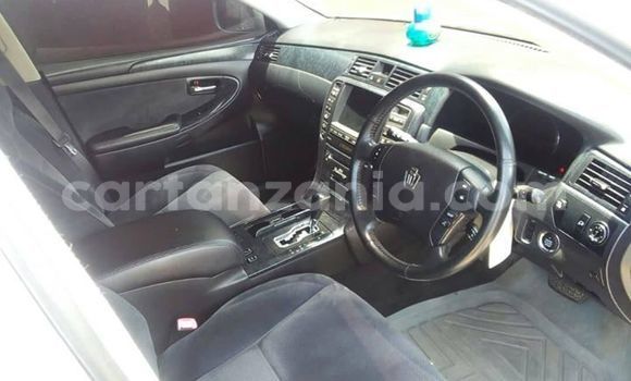 Nunua Ilio tumika Toyota Crown Fedha Gari ndani ya Dar es Salaam nchini Dar es Salaam Nunua Ilio tumika Toyota Crown Fedha Gari ndani ya Dar es Salaam nchini Dar es Salaam