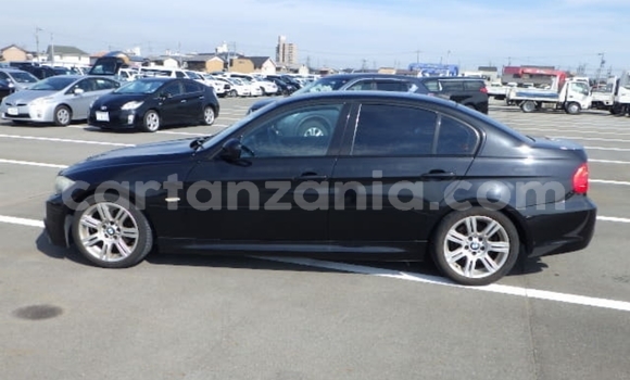 Nunua Imported BMW 3–Series Nyeusi Gari ndani ya Dar es Salaam nchini Dar es Salaam Nunua Imported BMW 3–Series Nyeusi Gari ndani ya Dar es Salaam nchini Dar es Salaam