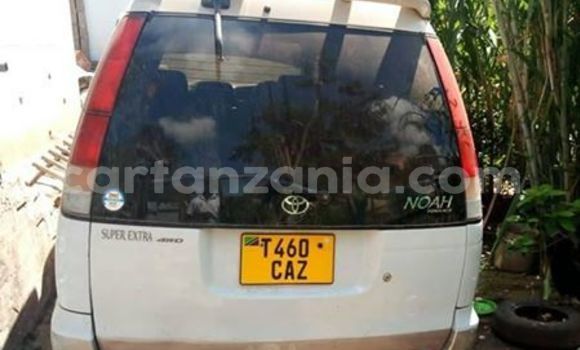 Nunua Ilio tumika Toyota Noah Nyeupe Gari ndani ya Dar es Salaam nchini Dar es Salaam Nunua Ilio tumika Toyota Noah Nyeupe Gari ndani ya Dar es Salaam nchini Dar es Salaam